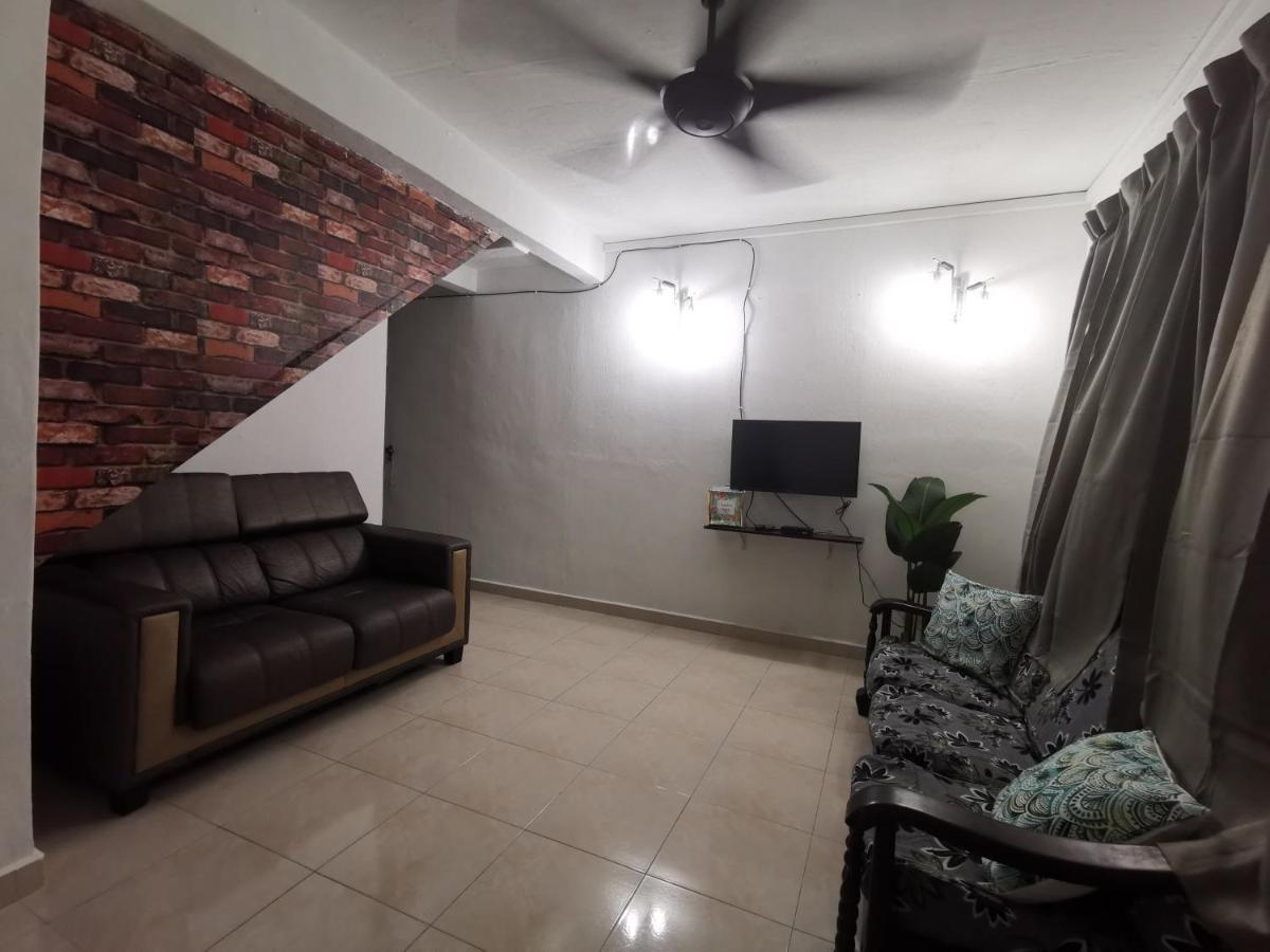 Sri Makmur Pontian Homestay Pontian Besar Zewnętrze zdjęcie